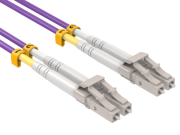 In practical applications, what is the transmission speed of OM4 Kabel za optično vlakno?
